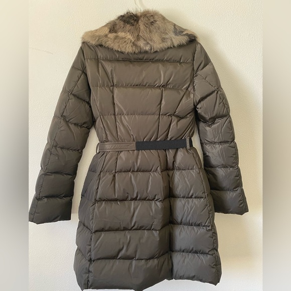 Women’s Moncler down jacket with camouflage dyed rabbit fur collar! - Picture 3 of 16